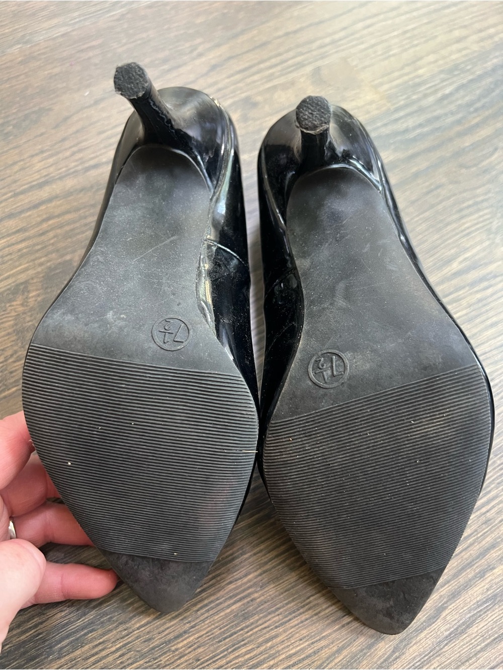 Pointed-Toe Heels - Picture 5 of 5